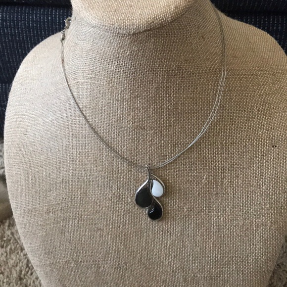 Lia Sophia droplet necklace-final discount! - Picture 2 of 4